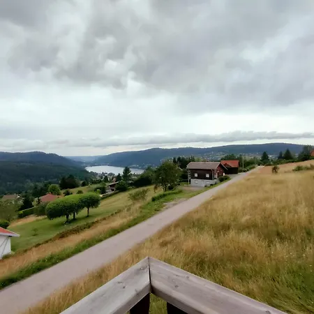 Sur Les Hauteurs Du Lac, Proche Pistes Apartament